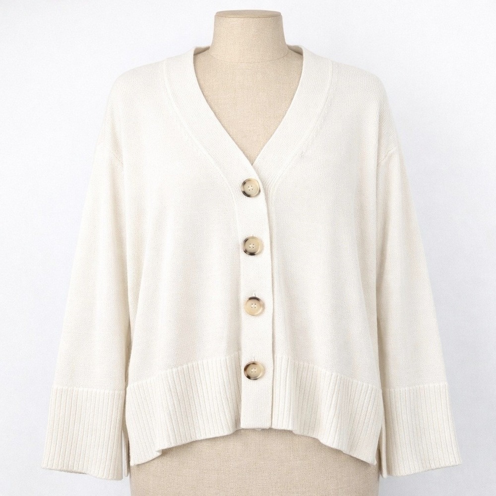 Massimo Dutti Oversized Button Cardigan Size XS White Old Money Coastal‎ Preppy